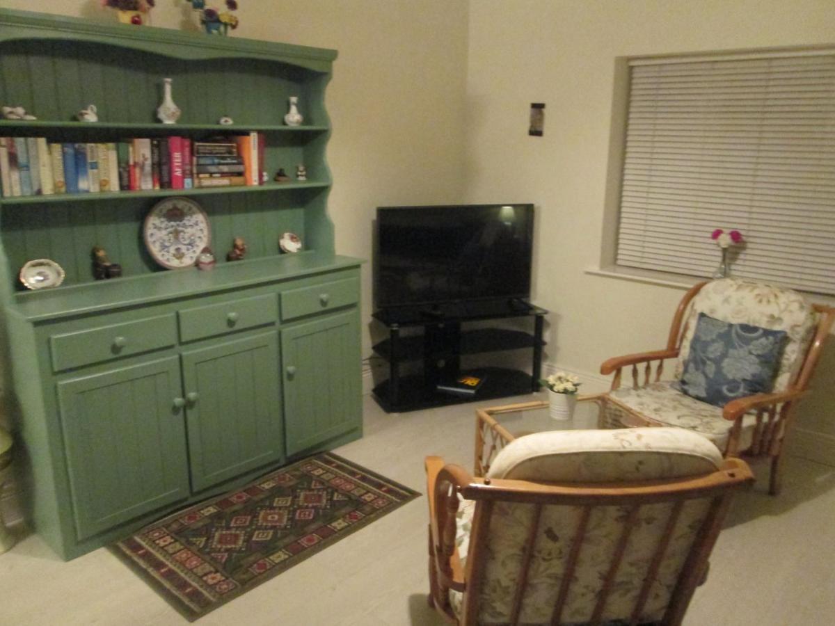 The Willow Room Ashford Luaran gambar
